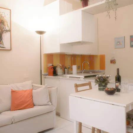Farini 6 * Milano